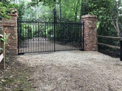 Metal / Wrought Iron Gate - 38
