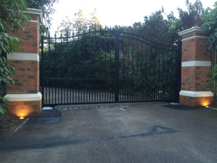 Metal / Wrought Iron Gate - 45