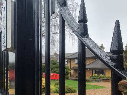 Metal / Wrought Iron Gate - 7