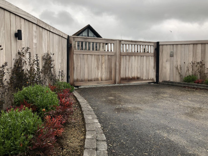 Wooden / Timber Gate - 108