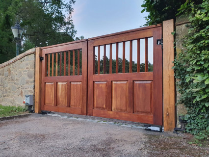 wooden-timber-gates-121