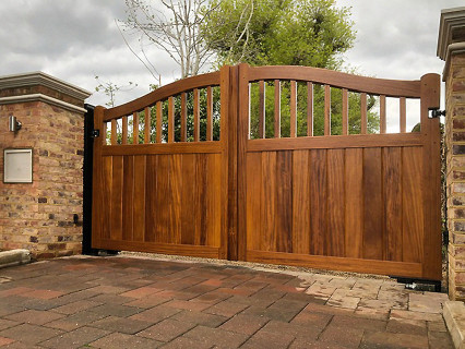 wooden-timber-gates-139