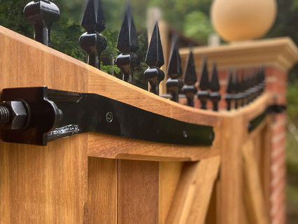 wooden-timber-gates-143