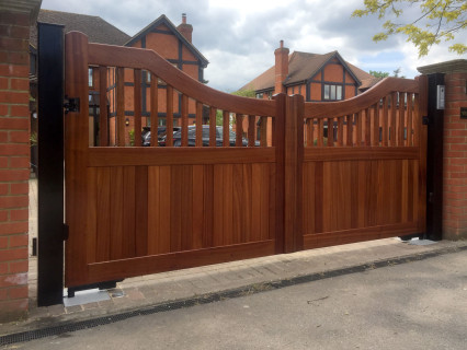 Wooden / Timber Gate - 35