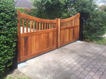 Wooden / Timber Gate - 84